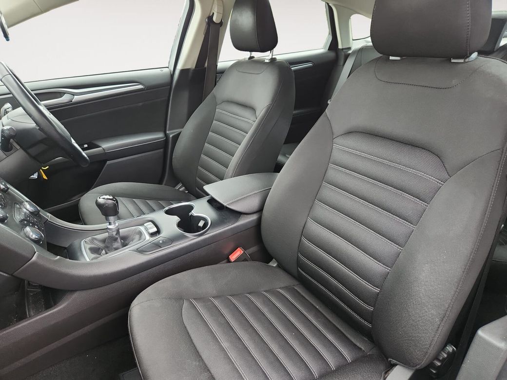 2021 Ford Mondeo