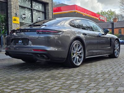 2018 Porsche Panamera