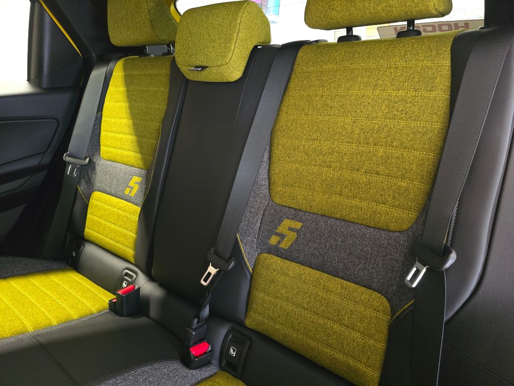2025 Renault 5