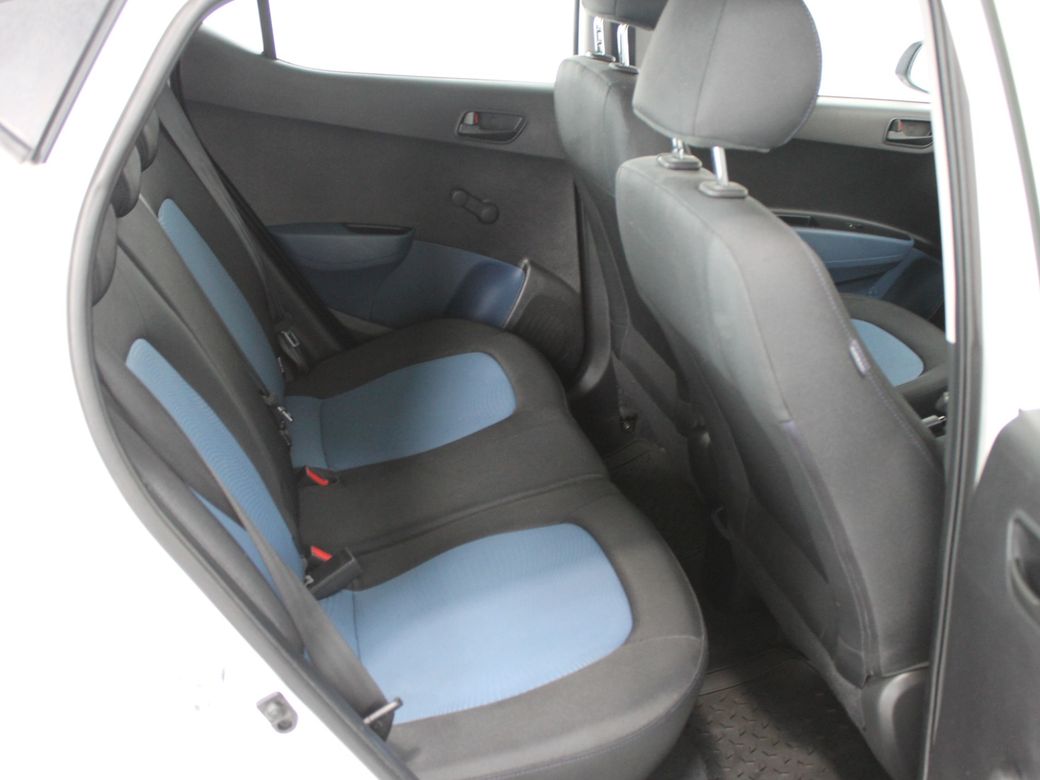 2020 Hyundai i10