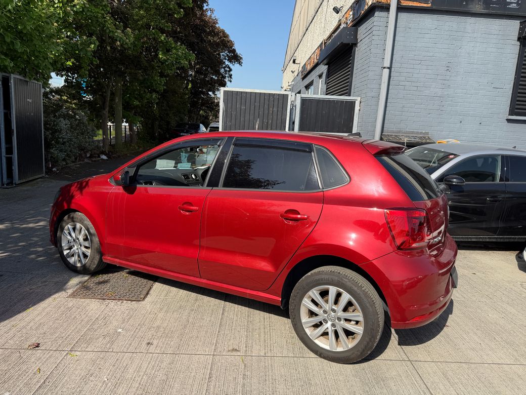 2016 Volkswagen Polo