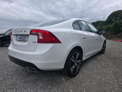 2017 Volvo S60