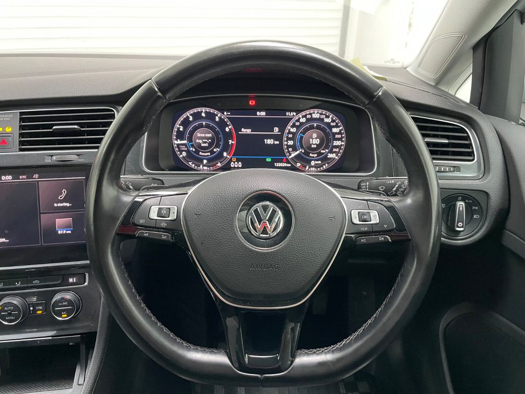 2018 Volkswagen Golf