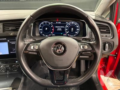 2019 Volkswagen Golf