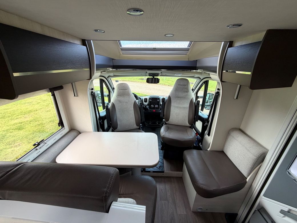 2019 CHAUSSON WELCOME  628 PREMIUM LOWPROFILE L.H.D