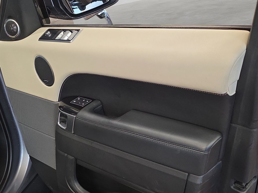 2020 Land Rover Range Rover Sport