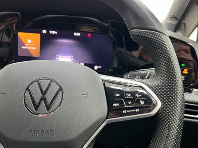 2023 Volkswagen Golf