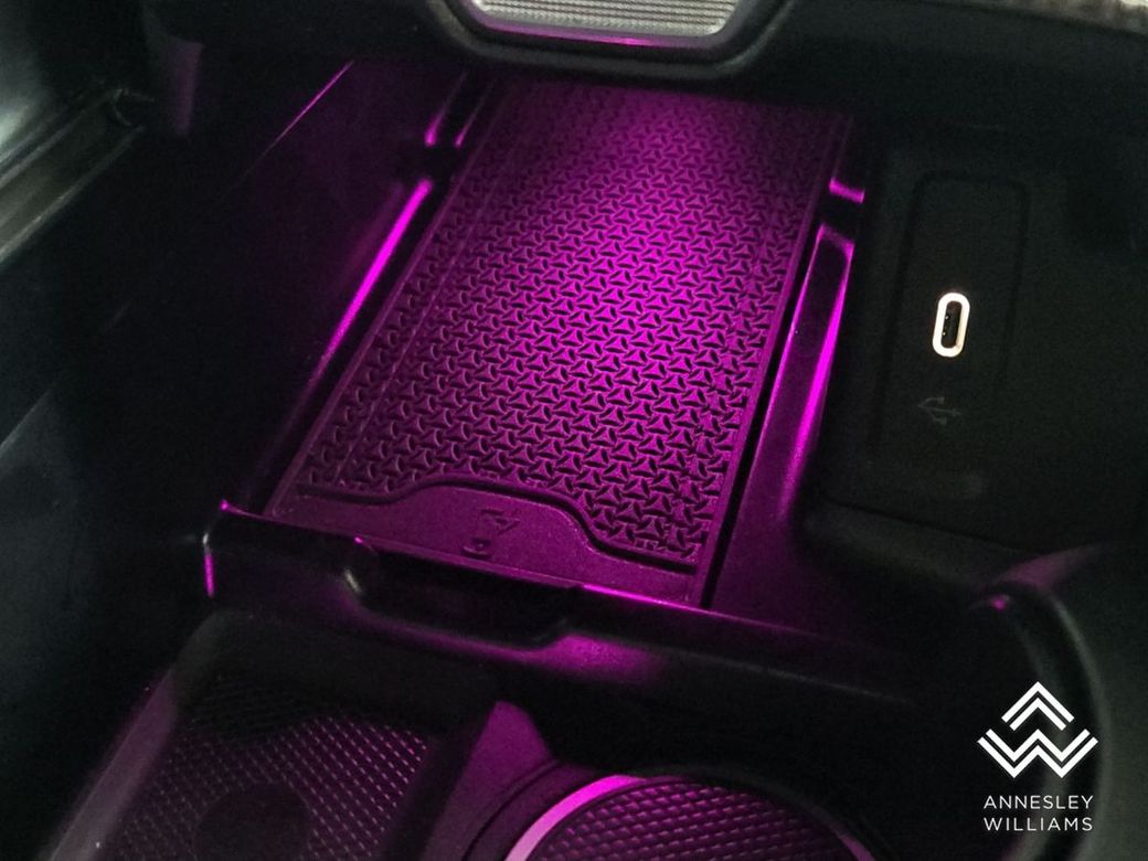 2024 Mercedes-Benz GLC Class