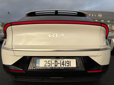 2025 Kia EV6