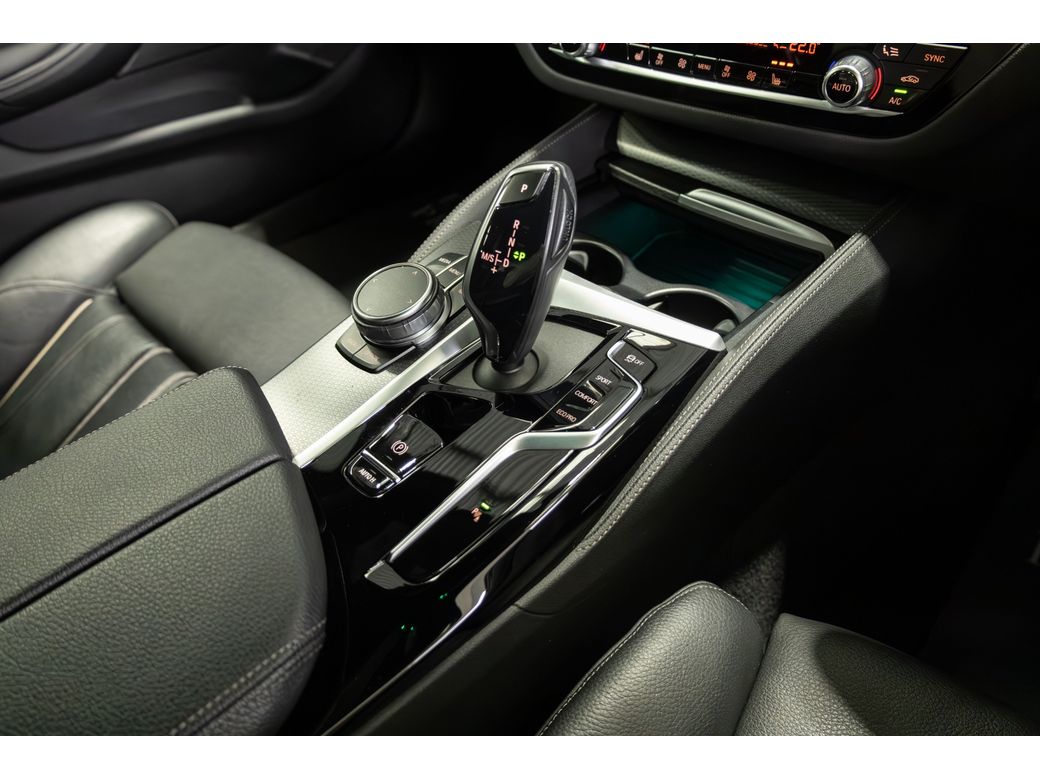 2022 BMW 5 Series