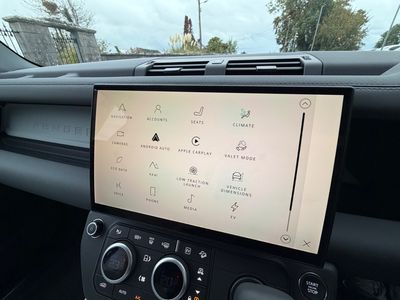 2026 Land Rover Defender