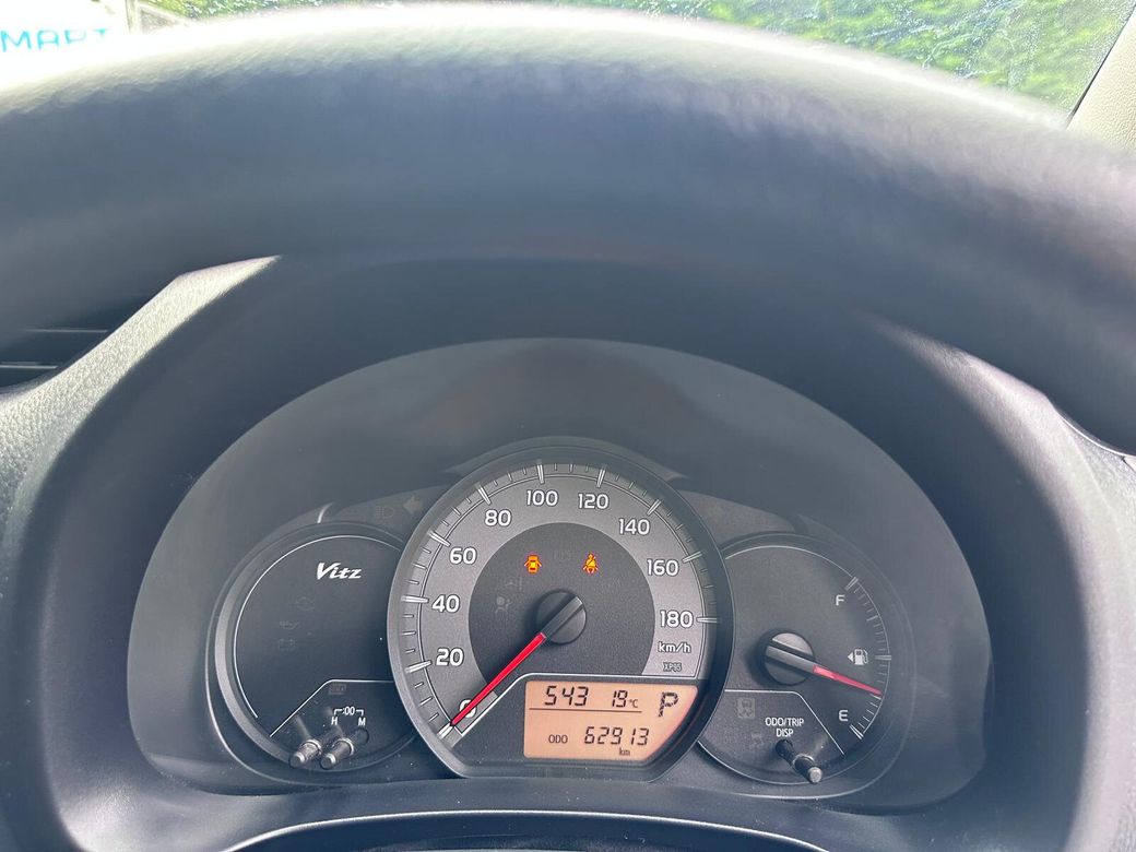 2015 Toyota Vitz