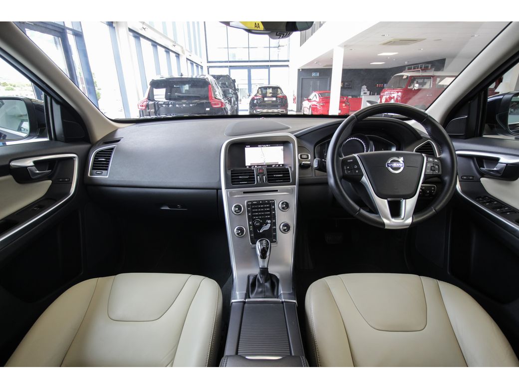 2017 Volvo XC60