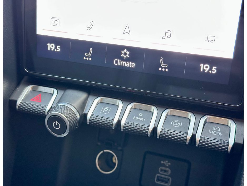 2025 Volkswagen Amarok