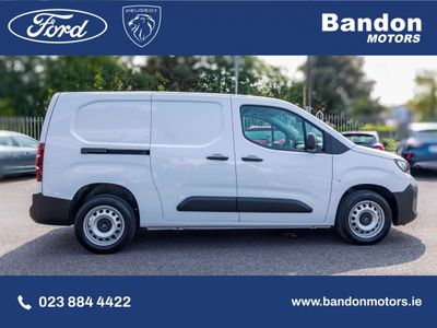 2025 Peugeot Partner