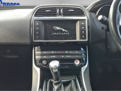 2017 Jaguar XE