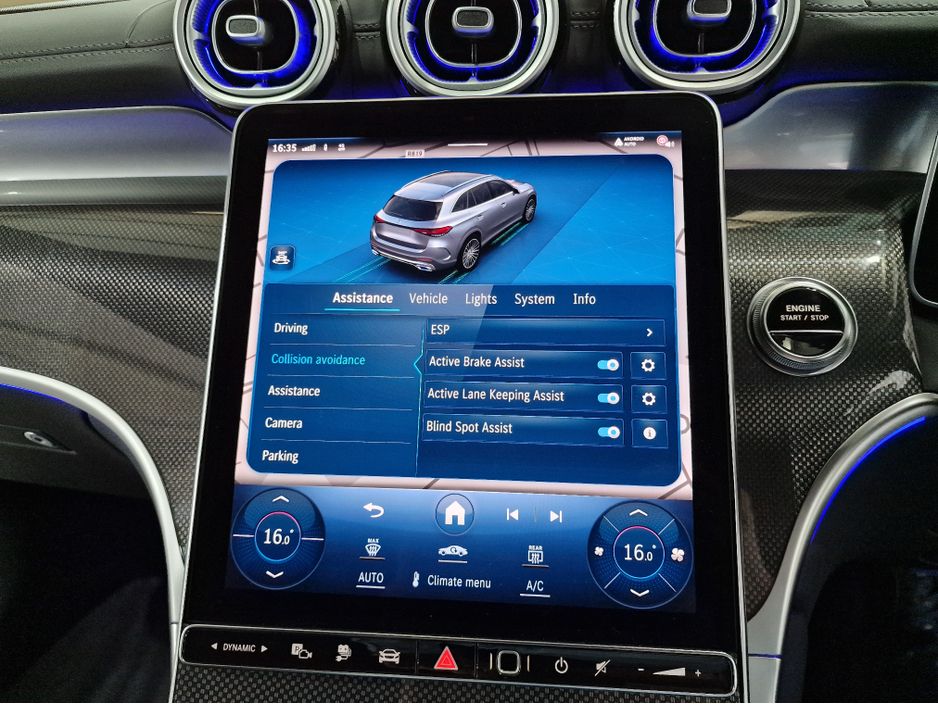 2024 Mercedes-Benz GLC Class