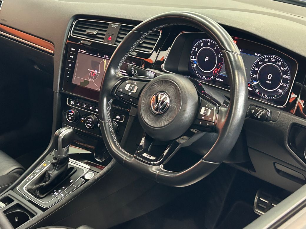 2019 Volkswagen Golf