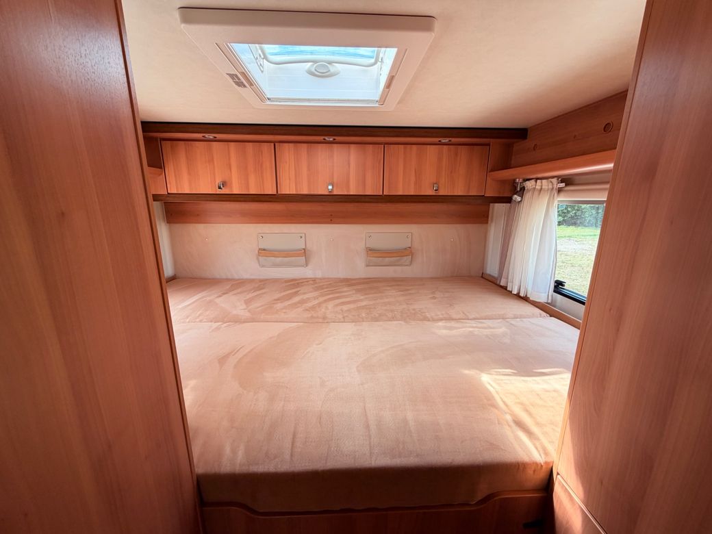 2013 HYMER  T614 CL L.H.D MANUAL 