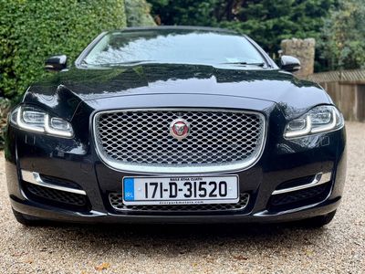 2017 Jaguar XJ