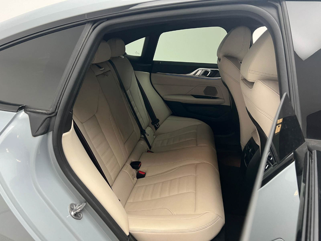 2023 BMW i4