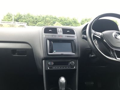 2017 Volkswagen Polo