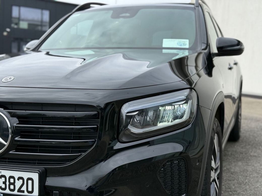 2025 Mercedes-Benz GLB Class