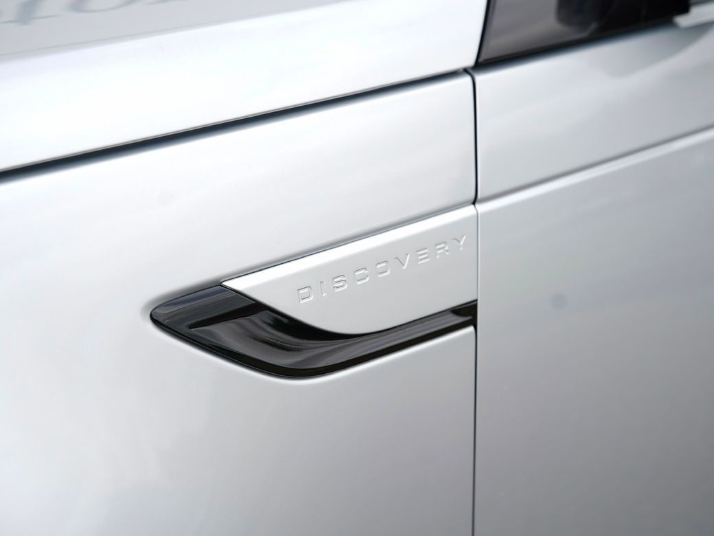 2024 Land Rover Discovery
