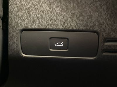2026 Volvo EX40
