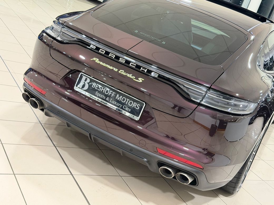2023 Porsche Panamera