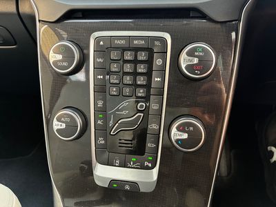 2016 Volvo V40 Cross Country