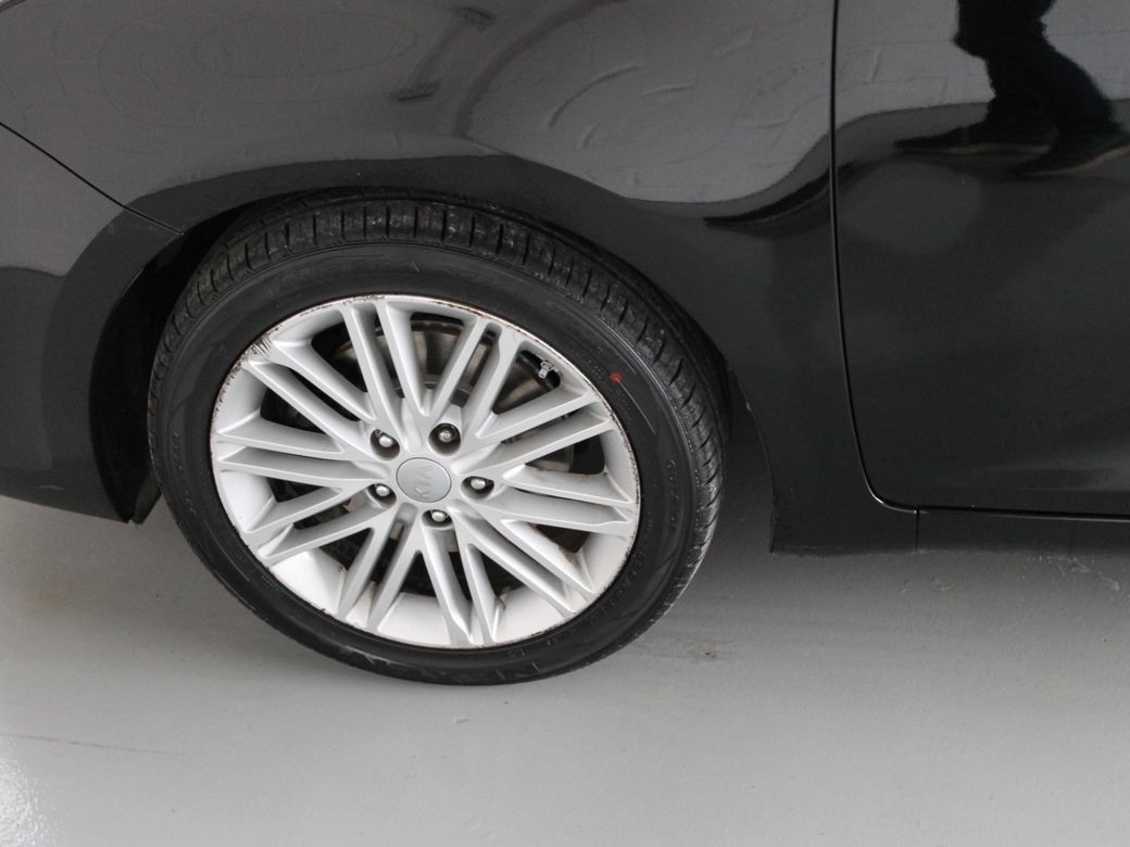 2019 Kia Carens