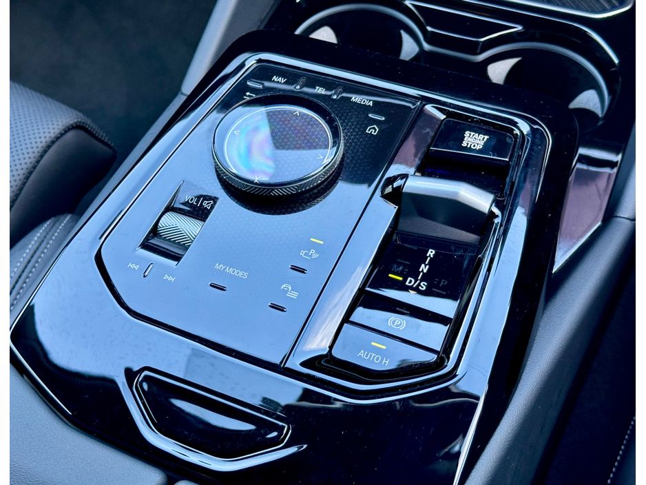 2025 BMW 5 Series