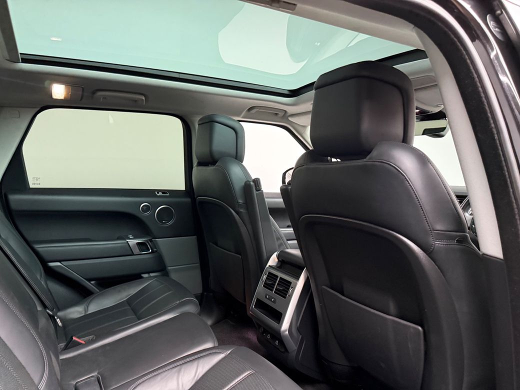 2021 Land Rover Range Rover Sport