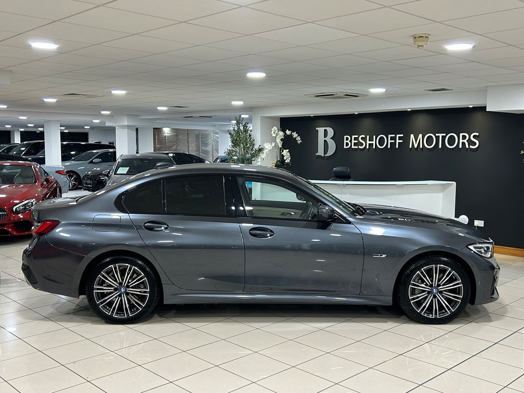 2022 BMW 3 Series