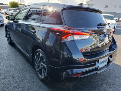 2017 Toyota Auris