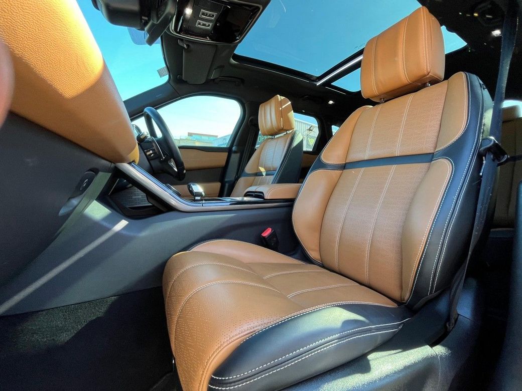 2021 Land Rover Range Rover Velar