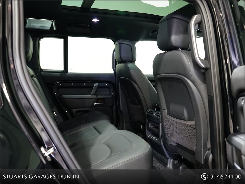 2025 Land Rover Defender