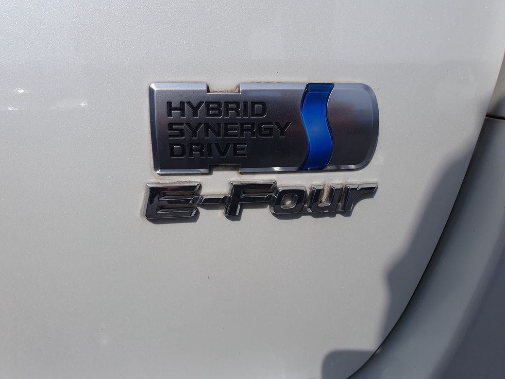 2013 Toyota Alphard
