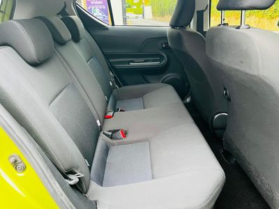 2017 Toyota Aqua