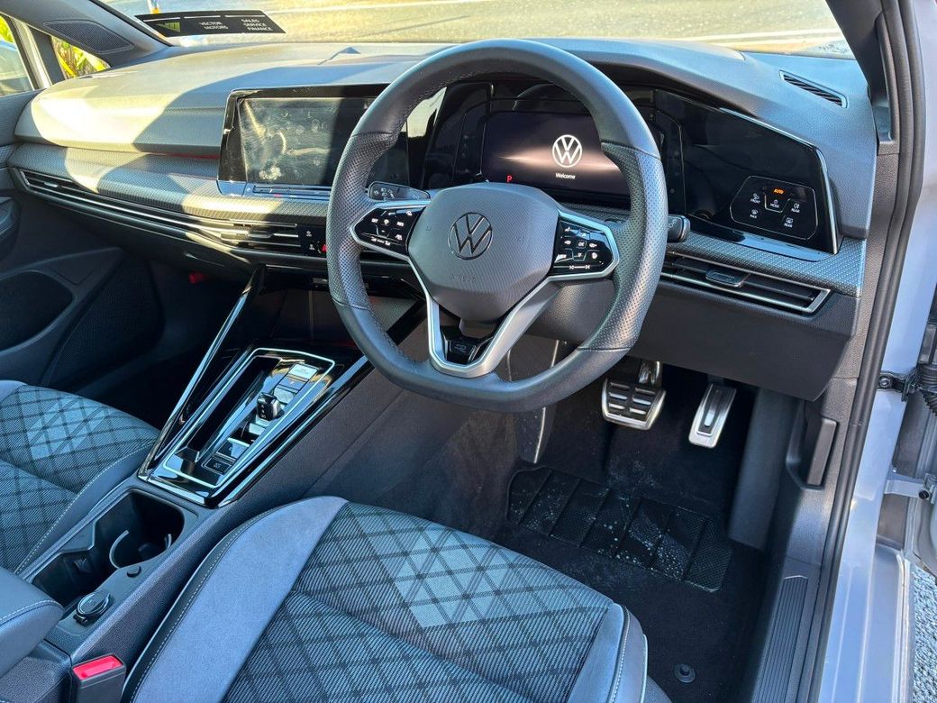 2023 Volkswagen Golf