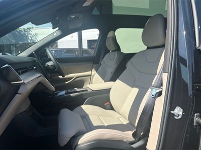 2026 Volvo EX90