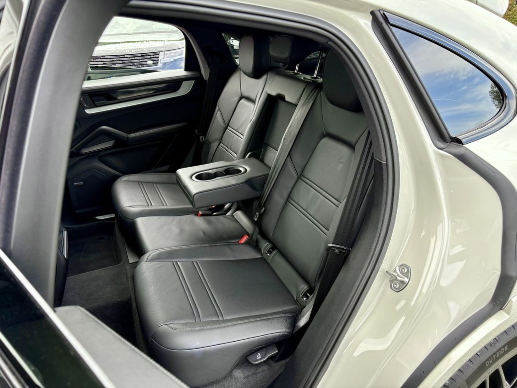 2025 Porsche Cayenne