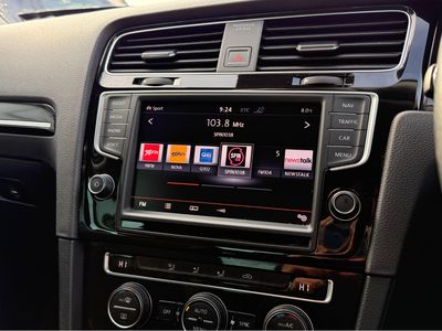 2016 Volkswagen Golf