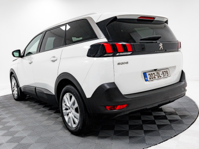 2020 Peugeot 5008