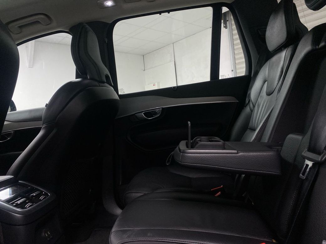 2023 Volvo XC90
