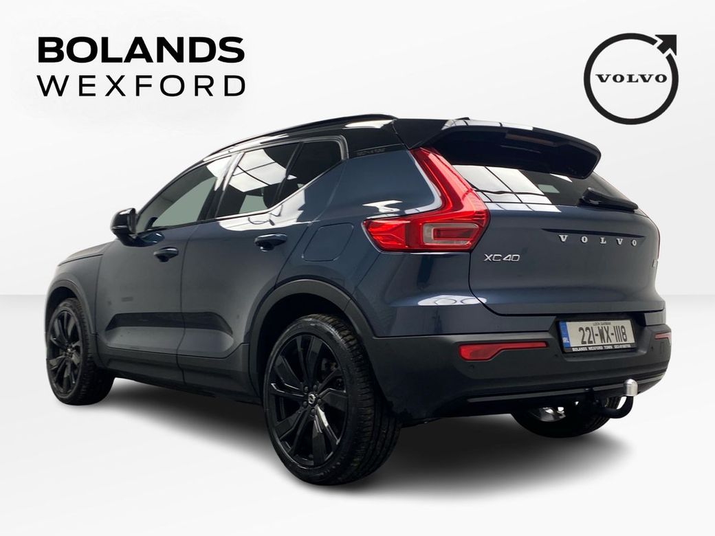 2022 Volvo XC40