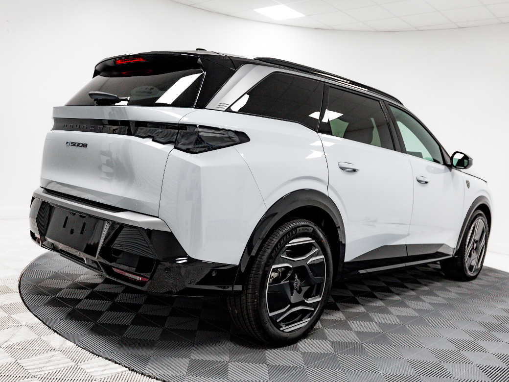 2026 Peugeot 5008
