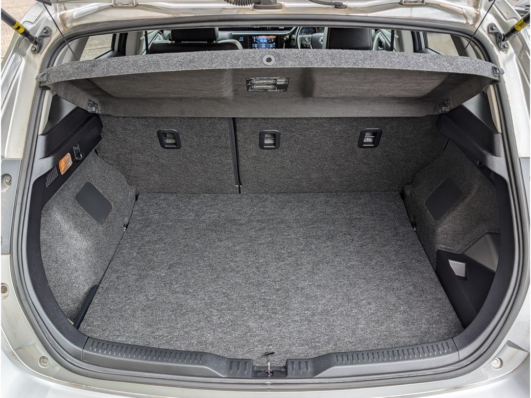 2016 Toyota Auris