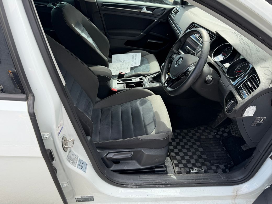 2017 Volkswagen Golf